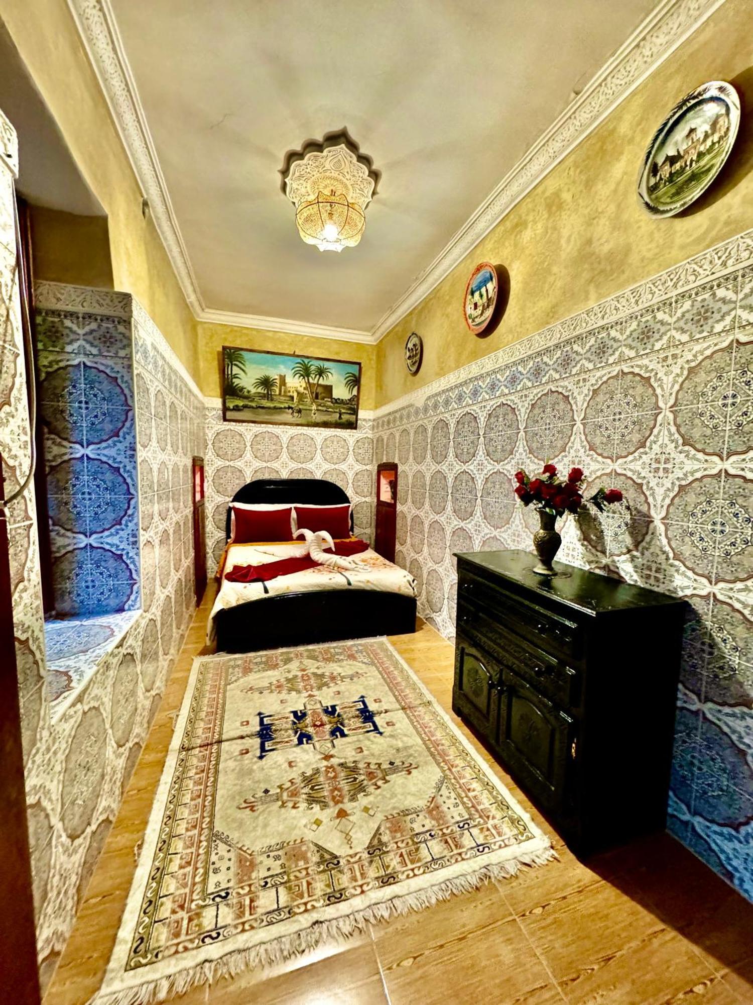 Riad Elbaroudi Marrakesh Exterior photo