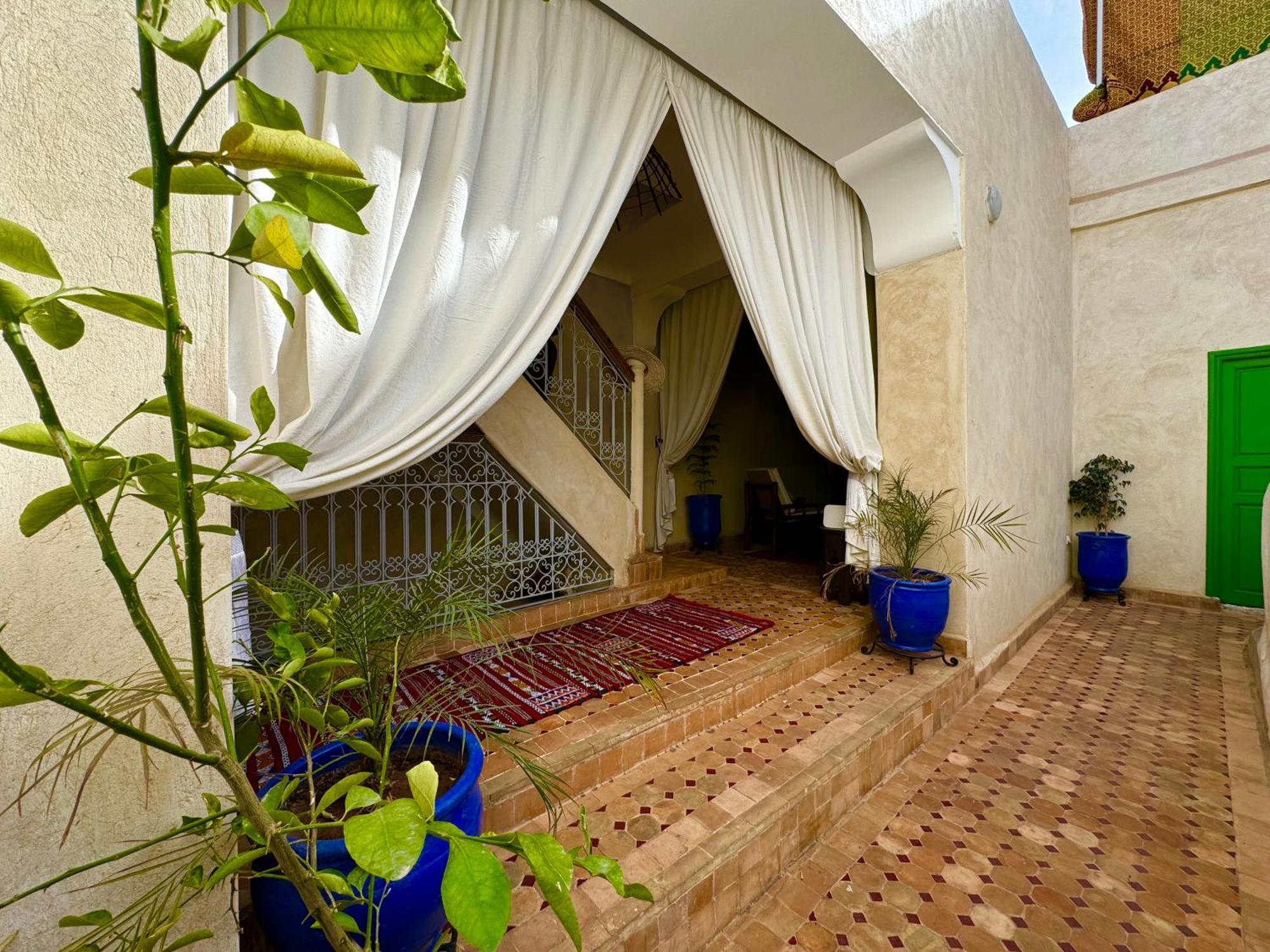 Riad Elbaroudi Marrakesh Exterior photo