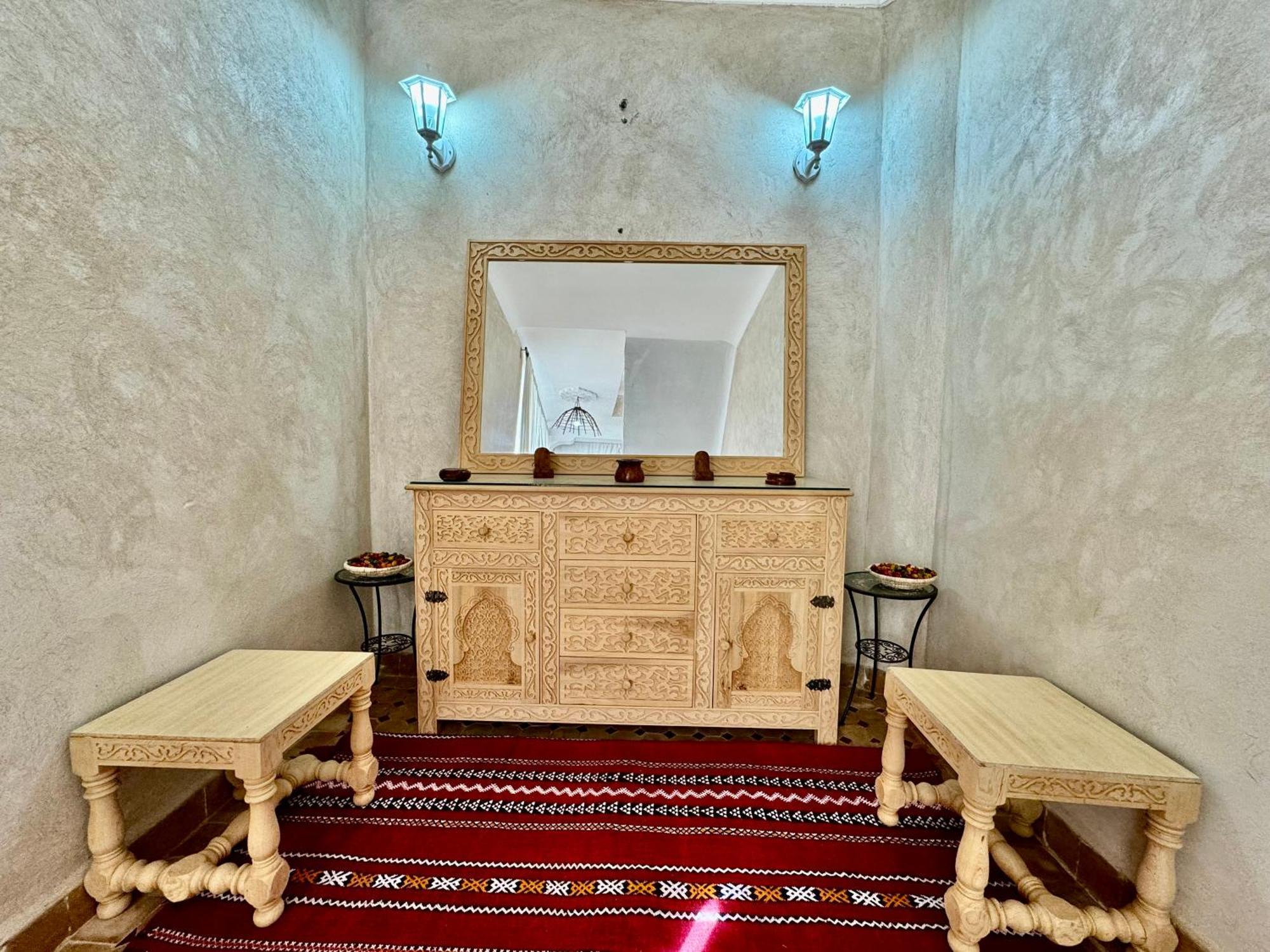 Riad Elbaroudi Marrakesh Exterior photo